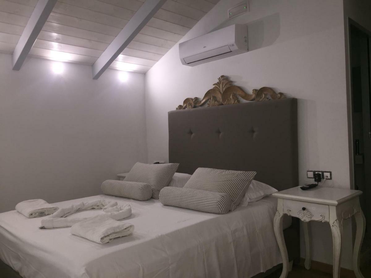 Porto Enetiko Suites Rethymno Exterior foto